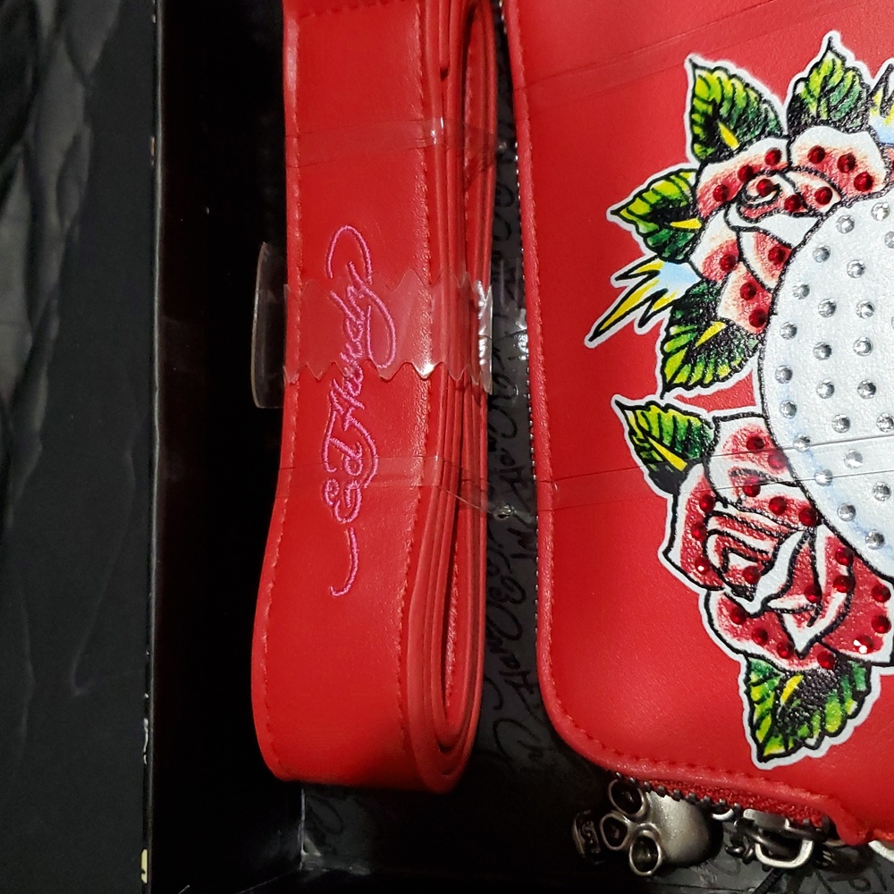 Ed hardy red iconic Ed Hardy studded skull and roses printed belt bag brand new - Picture 4 of 11